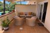 Lejlighed i Marbella - Beachside Family Apartment with Direct Pool Access