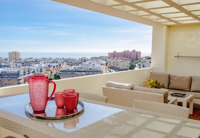 Lejlighed i Estepona - PDM - Elegant Apartment with Breathtaking Sea view