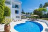 Villa i Marbella - Elegant Villa with sea Views & Pool Marbella