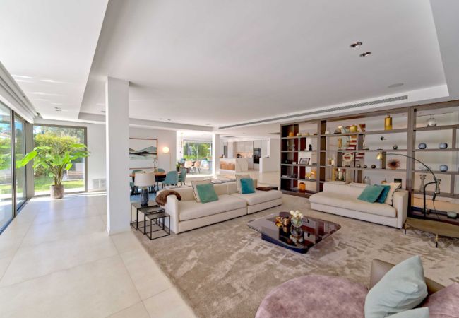 Villa i Marbella - 2244 - MODERN VILLA PUERTO BANUS