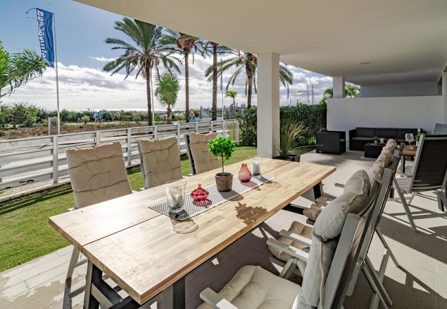 Lejlighed i Estepona - LM1.BA- Spacious apartment with bbq facilities