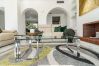 Lejlighed i Nueva andalucia - AB4 - Lovely holiday home walking distance, beach