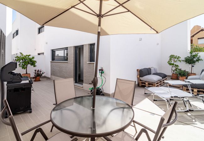 Byhus i Estepona - LMT46 - Modern Style Spacious Townhouse