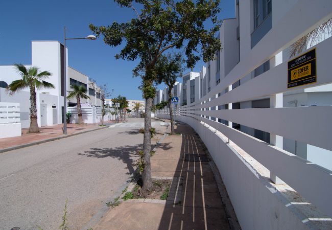 Byhus i Estepona - LMT46 - Modern Style Spacious Townhouse