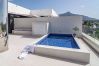 Lejlighed i Nueva andalucia - AZM- Spacious penthouse, plunge pool, sea view