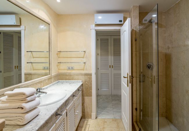 Lejlighed i San Pedro de Alcántara - ADE10 - Casa Adelfas II by Roomservices