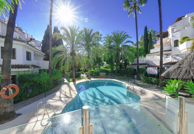 Lejlighed i Marbella - 1104 Charming Beachfront Apartment on Golden Beach