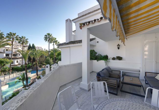 Lejlighed i Marbella - 1104 Charming Beachfront Apartment on Golden Beach