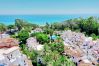 Lejlighed i Marbella - 1104 Charming Beachfront Apartment on Golden Beach