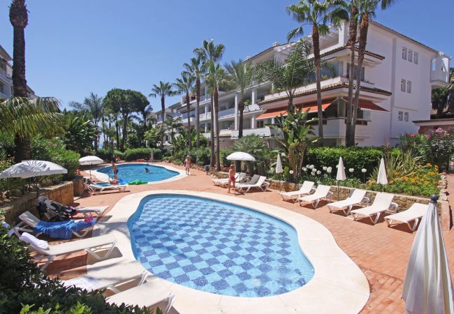 Lejlighed i Marbella - 1105 Exclusive Beachfront Apt on Golden Mile