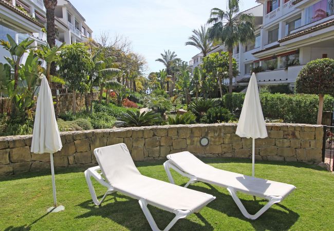 Lejlighed i Marbella - 1105 Exclusive Beachfront Apt on Golden Mile