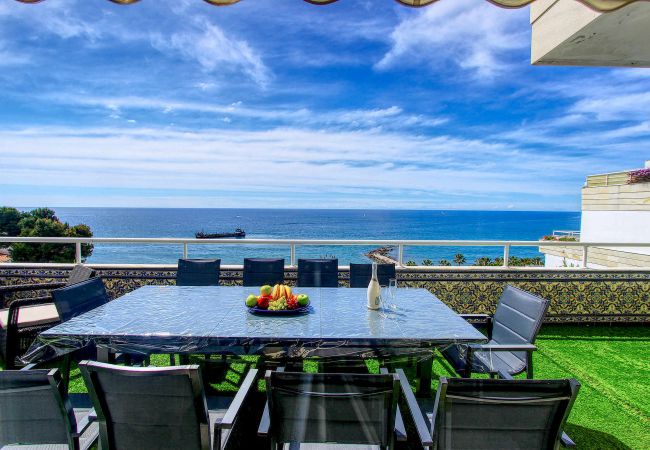 Lejlighed i Marbella - 1149 Stunning Duplex Penthouse with Sea View