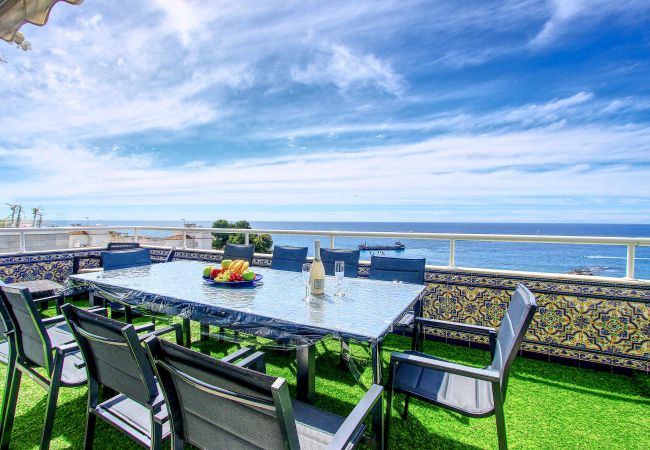 Lejlighed i Marbella - 1149 Stunning Duplex Penthouse with Sea View