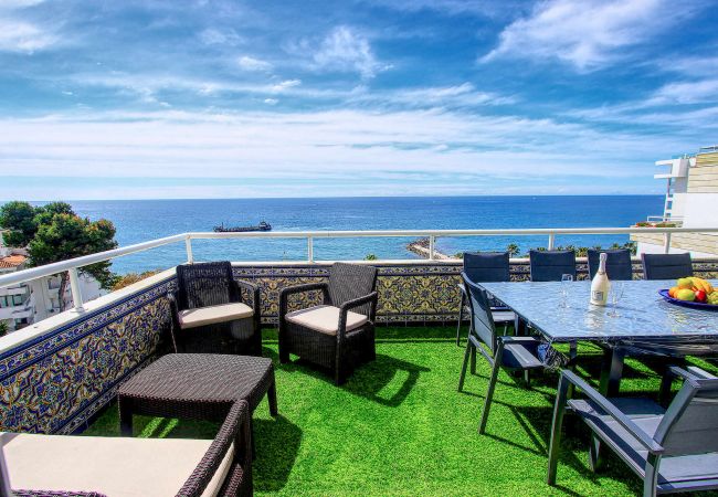 Lejlighed i Marbella - 1149 Stunning Duplex Penthouse with Sea View