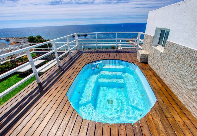 Lejlighed i Marbella - 1149 Stunning Duplex Penthouse with Sea View