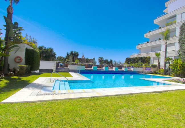 Lejlighed i Marbella - 1149 Stunning Duplex Penthouse with Sea View