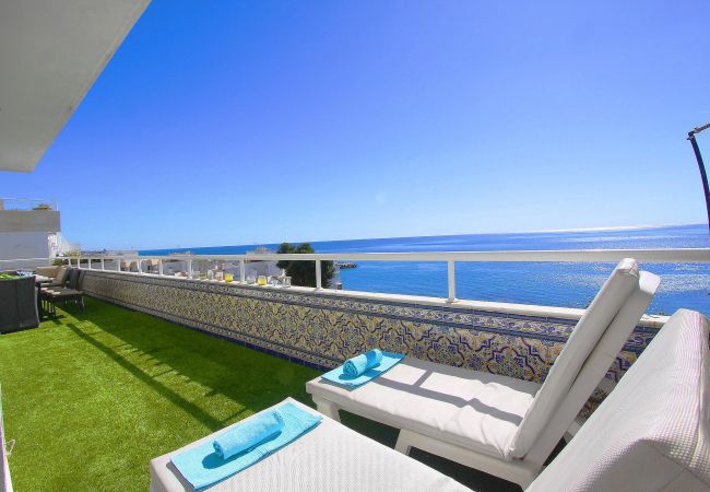 Lejlighed i Marbella - 1149 Stunning Duplex Penthouse with Sea View