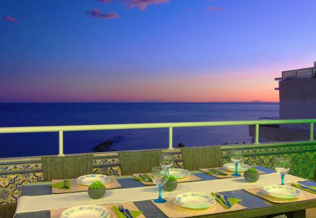 Lejlighed i Marbella - 1149 Stunning Duplex Penthouse with Sea View