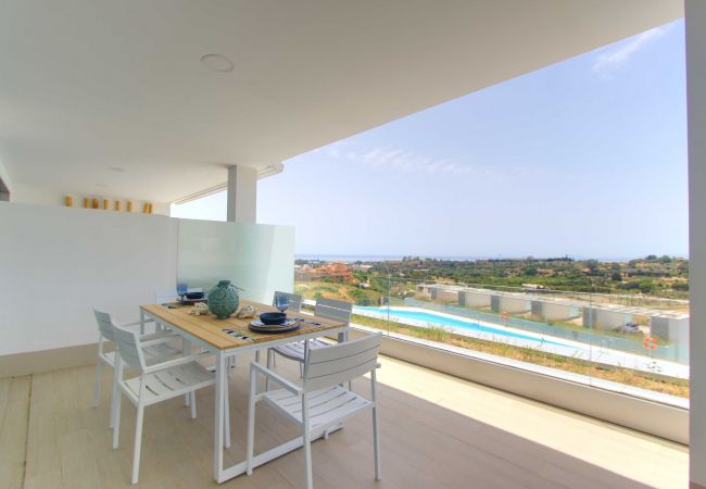 Lejlighed i Estepona - 2202 Modern Apartment with Panoramic Sea Views