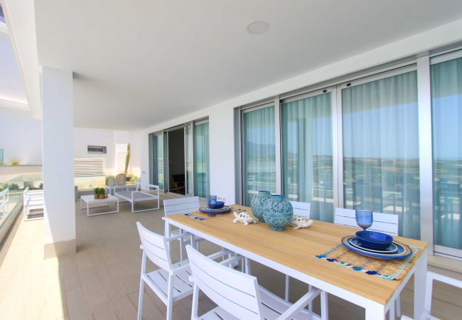 Lejlighed i Estepona - 2202 Modern Apartment with Panoramic Sea Views