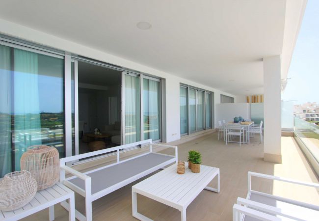 Lejlighed i Estepona - 2202 Modern Apartment with Panoramic Sea Views