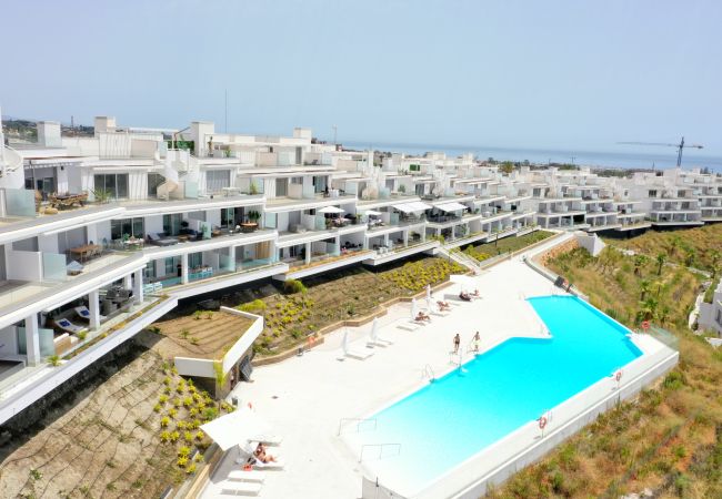 Lejlighed i Estepona - 2202 Modern Apartment with Panoramic Sea Views