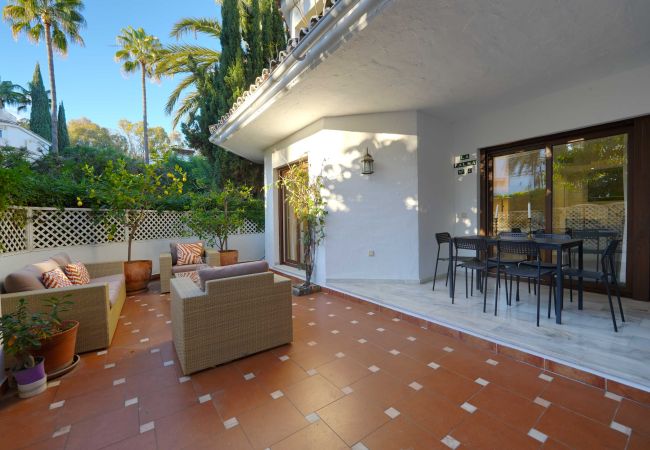 Lejlighed i Marbella - 2039 Cozy Beachfront Apartment on Golden Beach