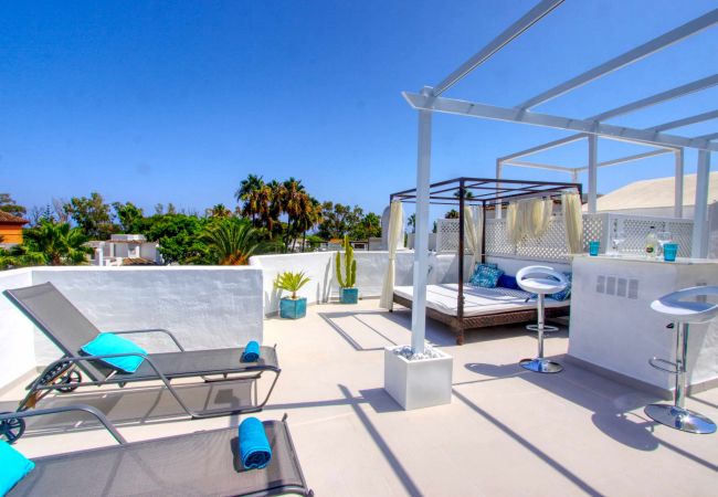 Lejlighed i Marbella - 1094 Luxurious Golden Beach Duplex Penthouse