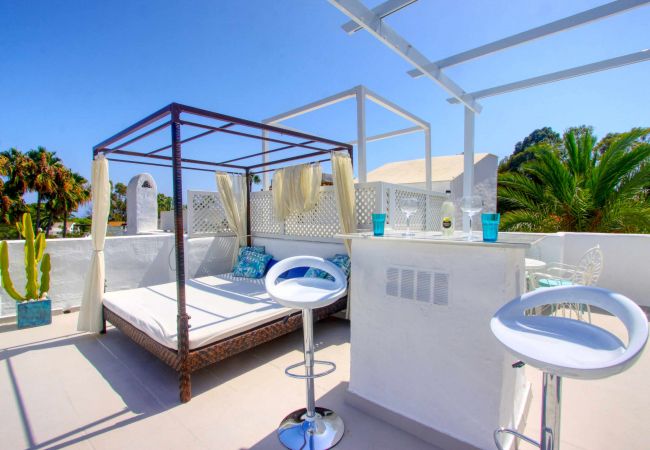 Lejlighed i Marbella - 1094 Luxurious Golden Beach Duplex Penthouse