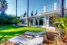 Villa i Marbella - 2042 Elegant Villa with Garden and Heated Pool