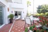 Lejlighed i Estepona - 1126 Elegant Apartment with Terrace by the Beach