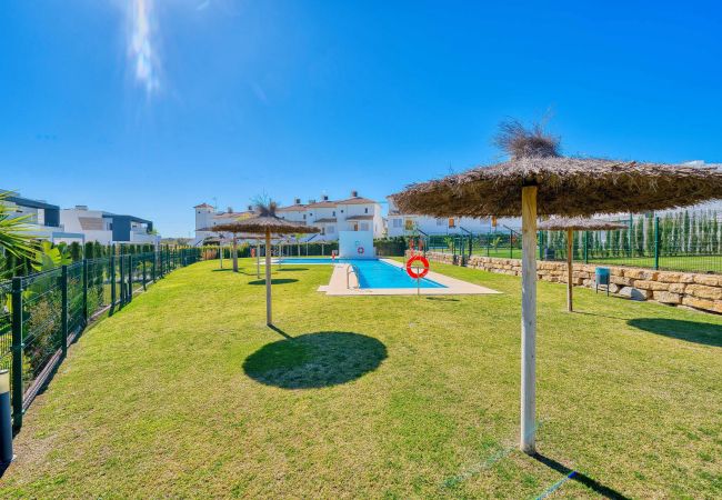 Hus i Estepona - 2210 Luxury Modern Villa with Pool and Garden