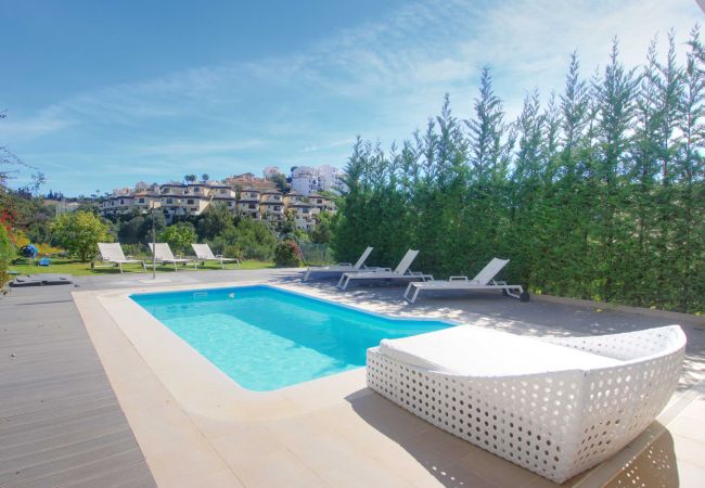 Villa i Mijas Costa - 1166 Modern Luxury Villa with Panoramic Golf Views