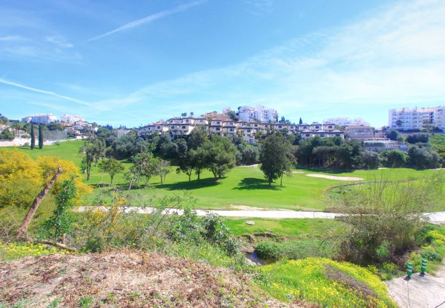 Villa i Mijas Costa - 1166 Modern Luxury Villa with Panoramic Golf Views