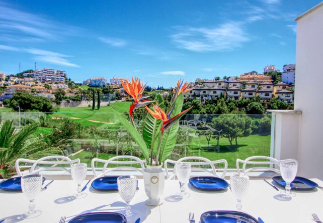 Villa i Mijas Costa - 1166 Modern Luxury Villa with Panoramic Golf Views