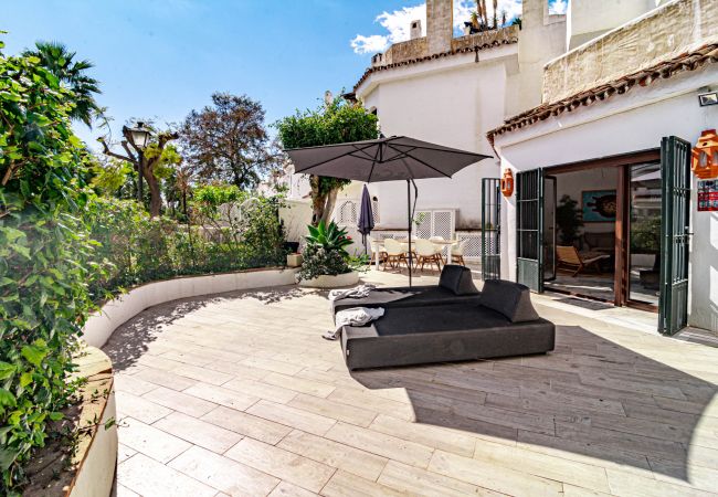 Lejlighed i Marbella - GC - Spacious flat in Golden beach Marbella