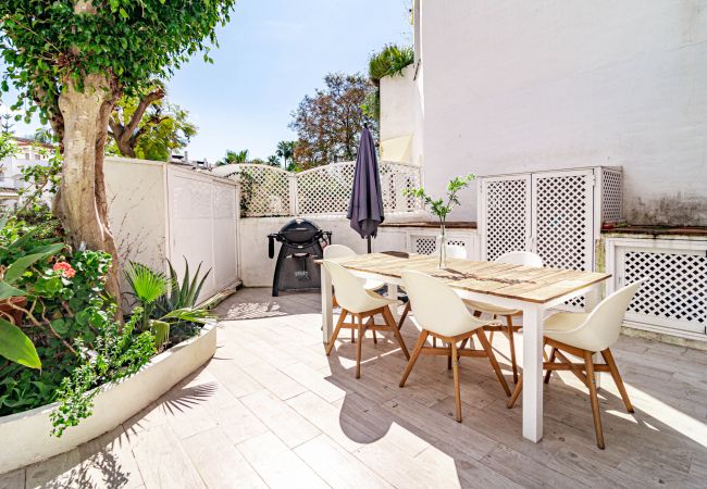 Lejlighed i Marbella - GC - Spacious flat in Golden beach Marbella