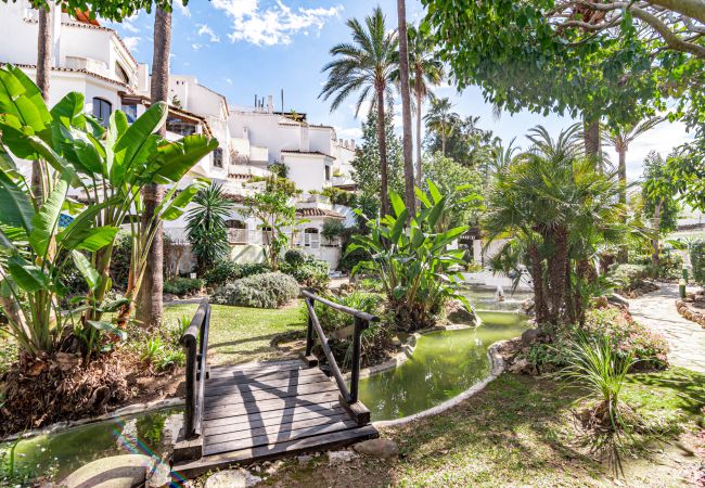 Lejlighed i Marbella - GC - Spacious flat in Golden beach Marbella