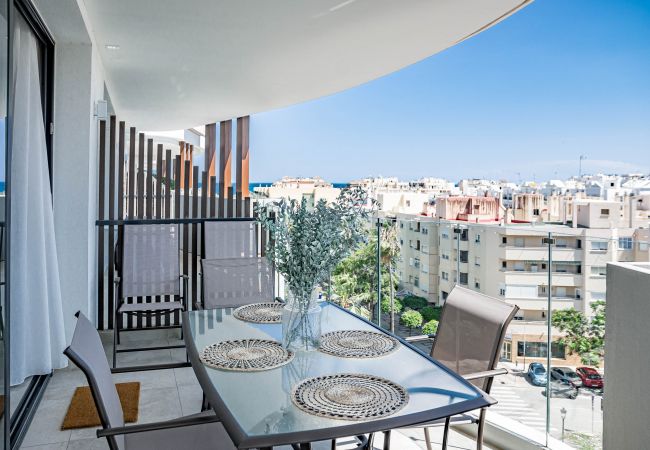 Lejlighed i Estepona - INF26H- Comfortable and spacious city apartment