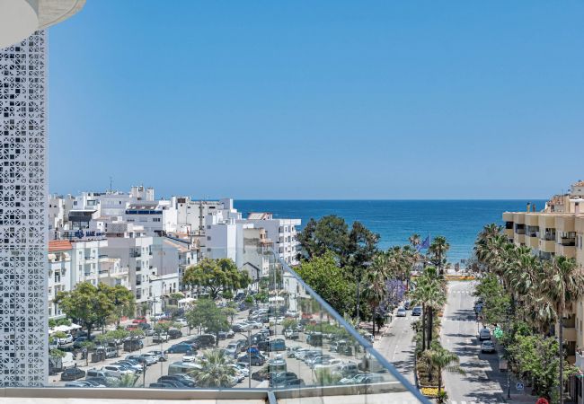 Lejlighed i Estepona - INF26H- Comfortable and spacious city apartment