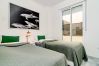 Lejlighed i Nueva andalucia - LCR1- Lovely ground floor apartment, Puerto Banus