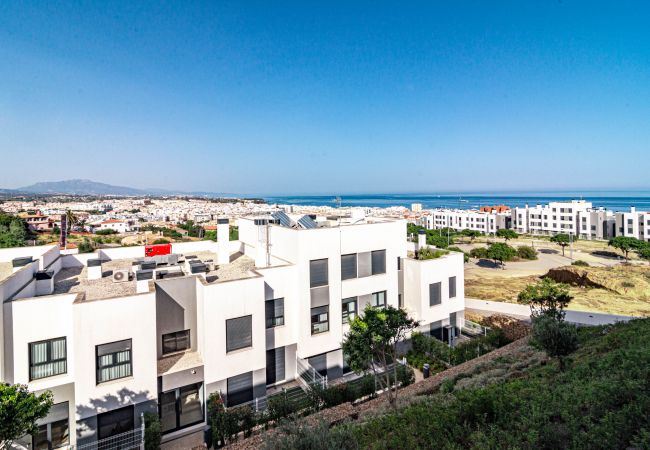 Lejlighed i Estepona - LME101A- Lovley Apartment with stunning views