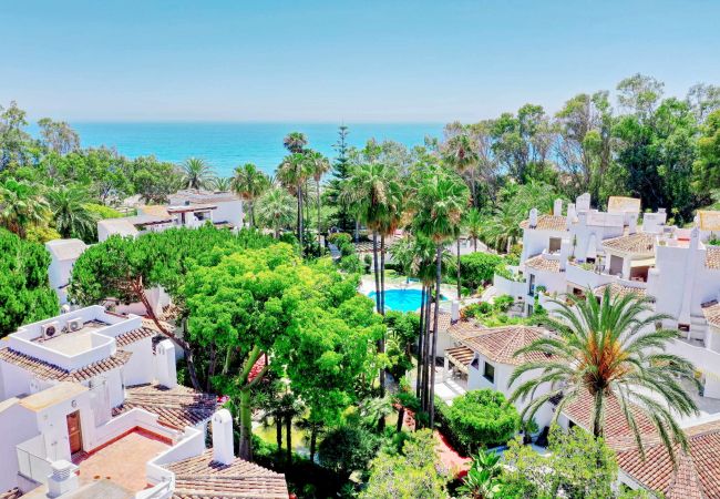 Lejlighed i Marbella - 2035 Modern Family Apartment on Golden Beach