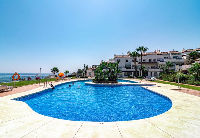 Lejlighed i Mijas Costa - PL- Beachfront seaview aptm – Playa de la Lucera