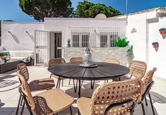 Byhus i Estepona - BEN32- Beach townhouse, Estepona by Roomservice