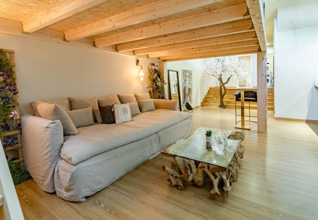 Byhus i Nueva andalucia - AP103- Aloha Pueblo Marbella by Roomservices