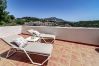 Byhus i Nueva andalucia - LAG - Spacious 3BR townhouse with private jacuzzi