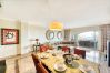 Lejlighed i Marbella - 3030 Elegant Beachside Penthouse with Sea Views