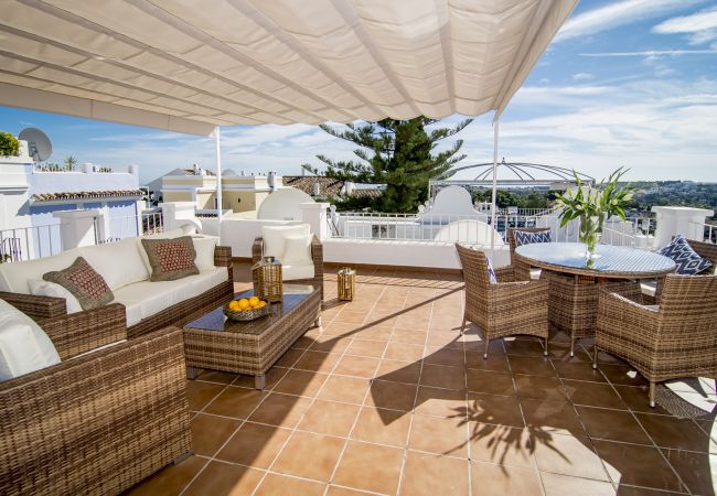 Appartement in Nueva Andalucia - AP116 - Casa Aloha I by Roomservices