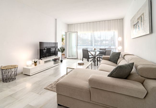 Appartement in Puerto Banus - PR20 -  Good located flat Puerto Banus